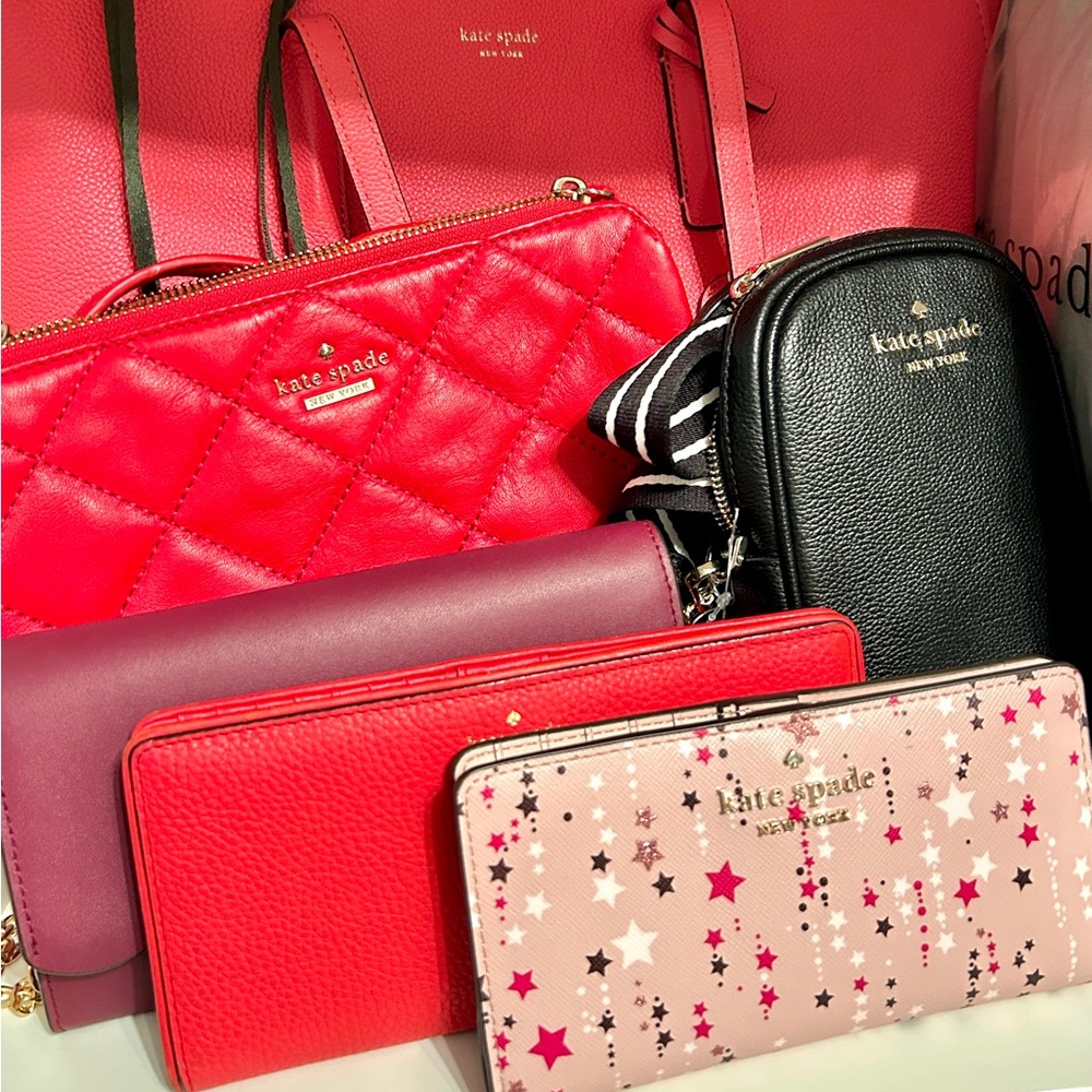 Unlisted Kate Spade ♠️ Live Show Listing